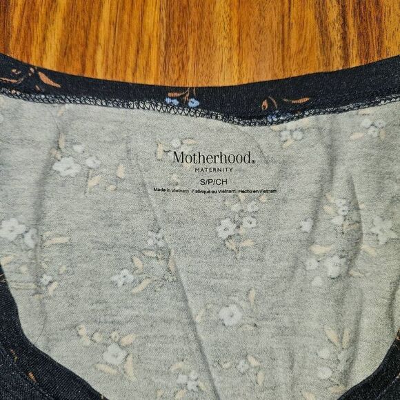 Motherhood Maternity Navy Blue Floral Scoop Neck Tee Womens Size S - Picture 2 of 6